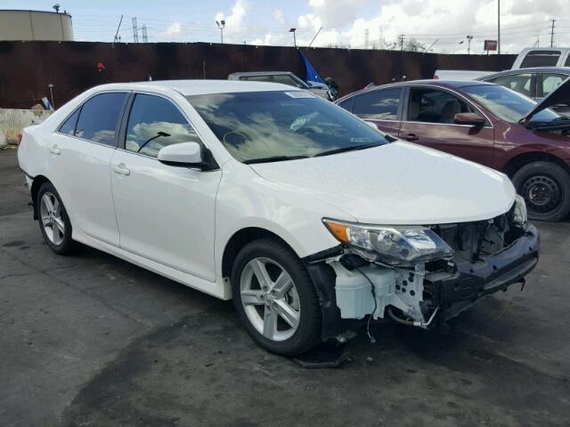 4T1BF1FK2EU775191 - 2014 TOYOTA CAMRY L WHITE photo 1