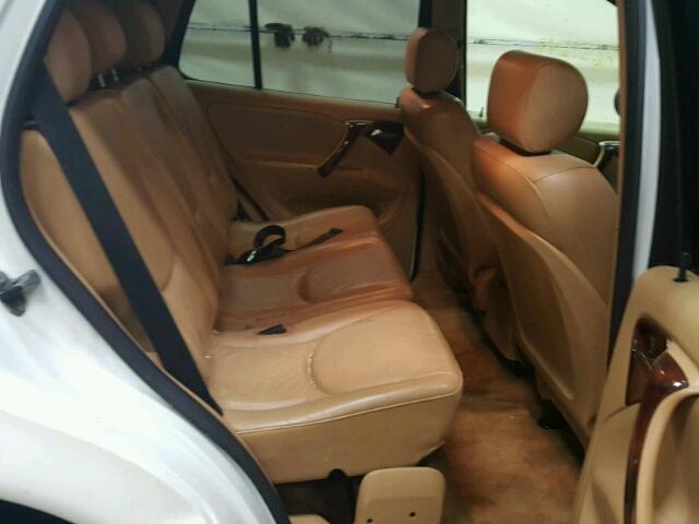 4JGAB72E0XA078049 - 1999 MERCEDES-BENZ ML 430 白色 照片 6