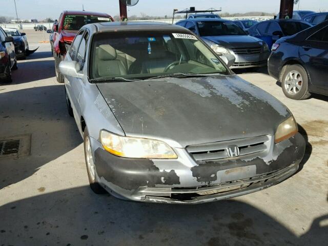 1HGCG56732A011065 - 2002 HONDA ACCORD SE SILVER photo 1