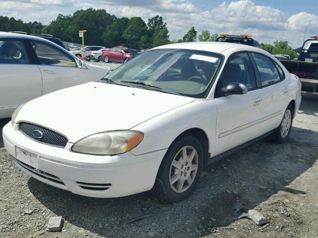 1FAFP53275A289093 - 2005 FORD TAURUS SE WHITE photo 2