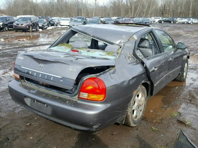 KMHWF35V3YA264832 - 2000 HYUNDAI SONATA GLS GRAY photo 4