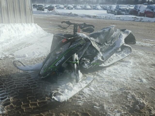 4UF15SNW0FT000255 - 2015 ARCTIC CAT SNOWMOBILE 黑色 照片 2