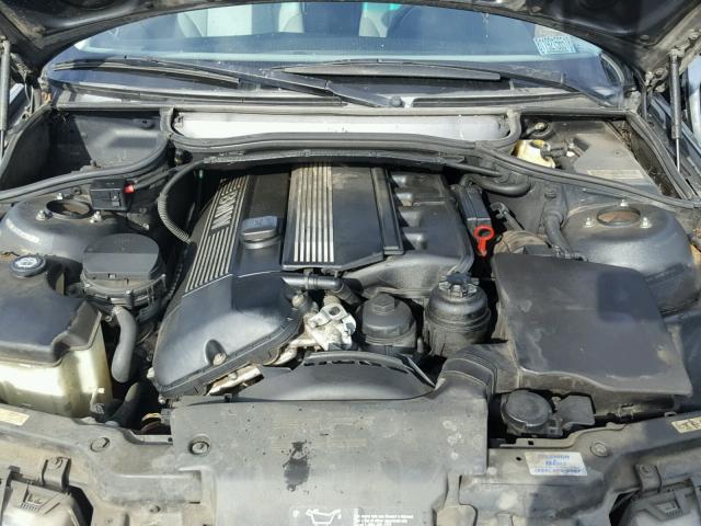 WBABN53472JU39812 - 2002 BMW 330 CI BLACK photo 7