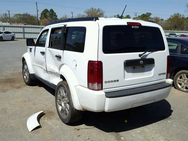 1D4PT4GKXBW602377 - 2011 DODGE NITRO HEAT WHITE photo 3