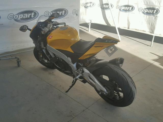 ZD4RKU049DS000332 - 2013 APRILIA RSV4 R YELLOW photo 3