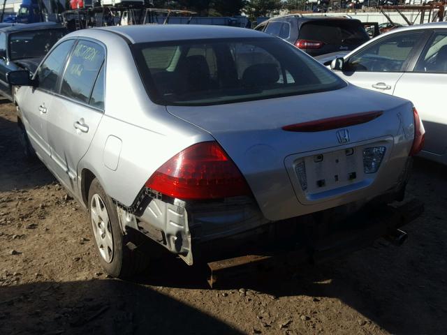 1HGCM56497A123357 - 2007 HONDA ACCORD LX SILVER photo 3