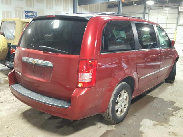 2A8HR54199R584905 - 2009 CHRYSLER TOWN & COU MAROON photo 4