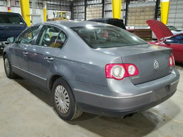 WVWJK73C37P067318 - 2007 VOLKSWAGEN PASSAT GRAY photo 3