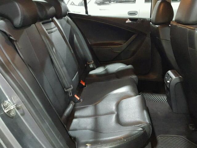 WVWJK73C37P067318 - 2007 VOLKSWAGEN PASSAT GRAY photo 6