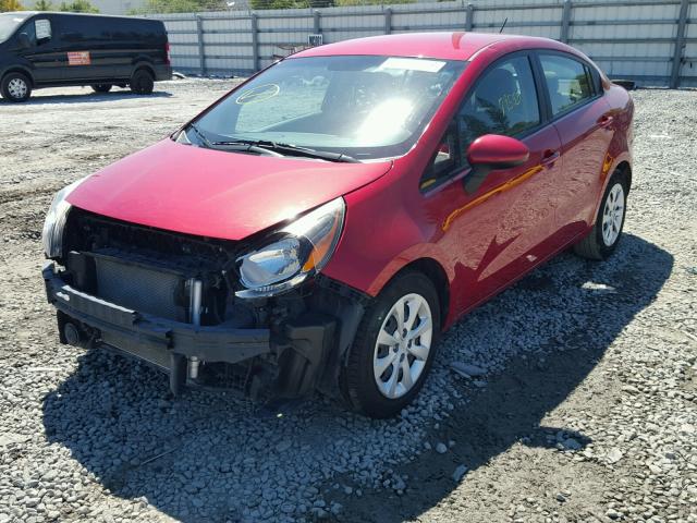 KNADM4A36F6437705 - 2015 KIA RIO LX RED photo 2