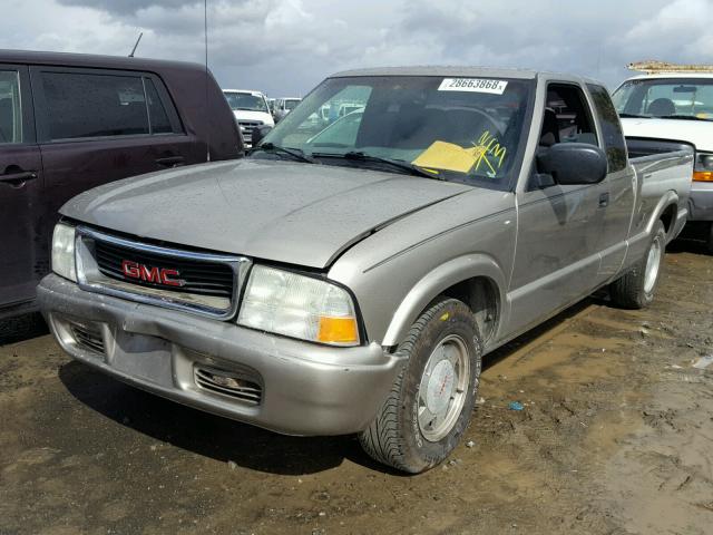 1GTCS19X738245932 - 2003 GMC SONOMA BEIGE photo 2