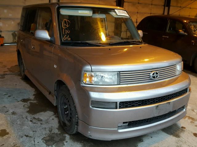 JTLKT324740148514 - 2004 TOYOTA SCION XB GRAY photo 1