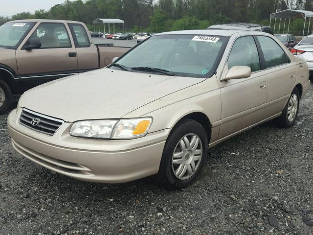 4T1BG22K61U110006 - 2001 TOYOTA CAMRY CE TAN photo 2