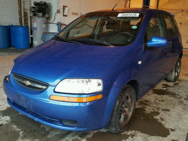 KL1TD66647B694844 - 2007 CHEVROLET AVEO BASE BLUE photo 2