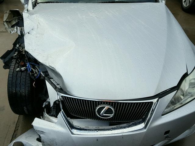 JTHCK262882024721 - 2008 LEXUS IS 250 GRAY photo 7