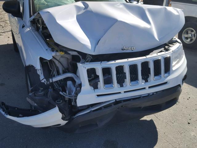 1C4NJDBB7ED800447 - 2014 JEEP COMPASS SP WHITE photo 9