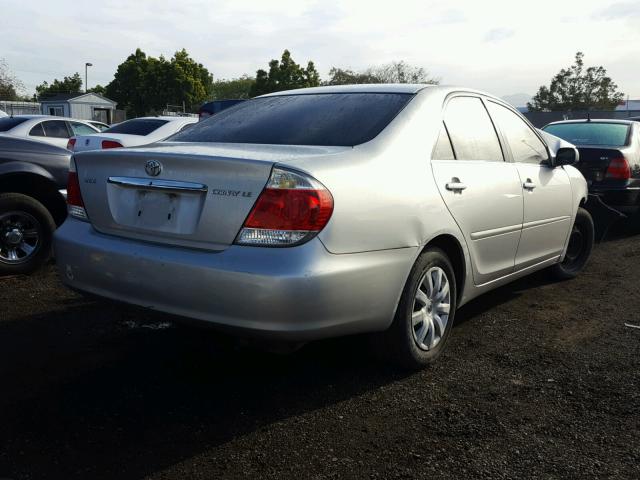 4T1BE32K65U560935 - 2005 TOYOTA CAMRY LE SILVER photo 4