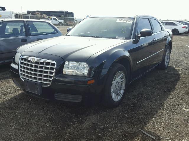 2C3KA43R07H773780 - 2007 CHRYSLER 300 BLACK photo 2