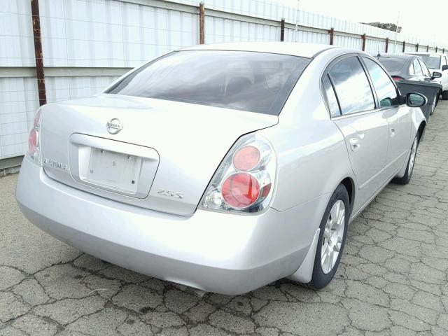 1N4AL11D75N413195 - 2005 NISSAN ALTIMA S SILVER photo 4