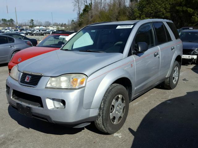 5GZCZ33D66S827158 - 2006 SATURN VUE SILVER photo 2