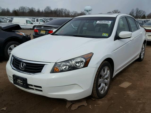 1HGCP26809A003569 - 2009 HONDA ACCORD EXL WHITE photo 2