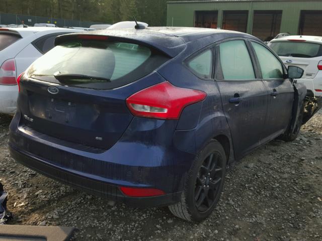 1FADP3K23GL346037 - 2016 FORD FOCUS SE BLUE photo 4