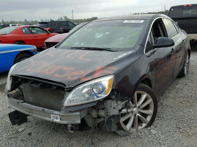 1G4PP5SK3D4166545 - 2013 BUICK VERANO BLACK photo 2