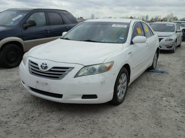 4T1BB46K88U043410 - 2008 TOYOTA CAMRY HYBR WHITE photo 2