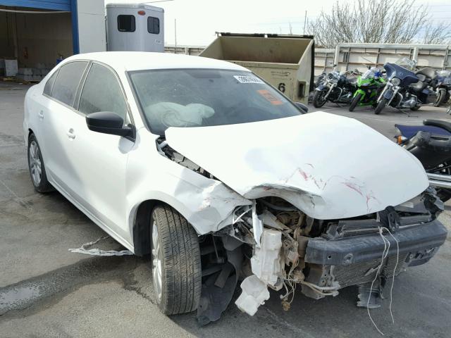 3VW2K7AJ0FM223130 - 2015 VOLKSWAGEN JETTA BASE WHITE photo 1