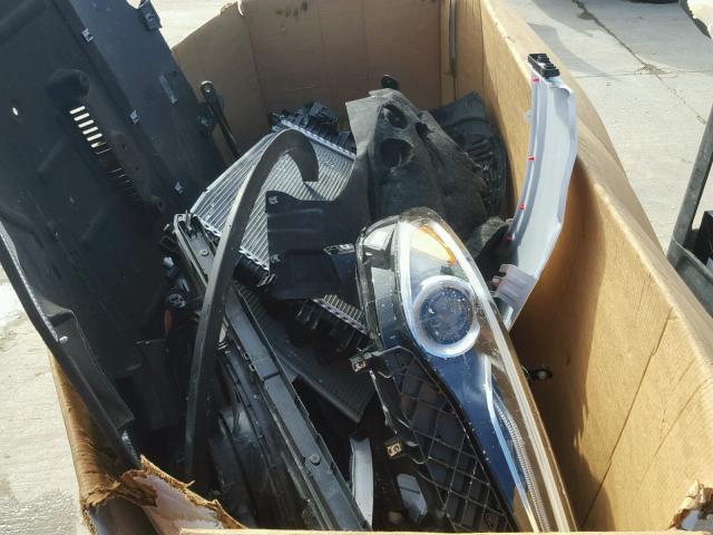 ZASFAKBN8J7B81876 - 2018 ALFA ROMEO STELVIO TI WHITE photo 9