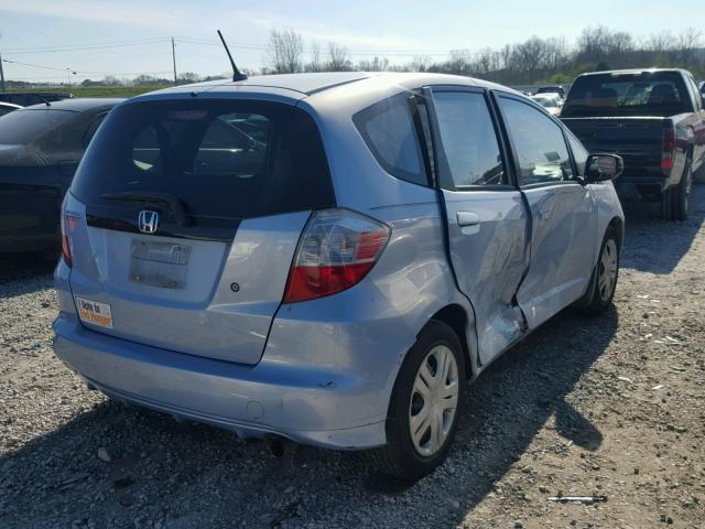 JHMGE8H2XAC036961 - 2010 HONDA FIT BLUE photo 4