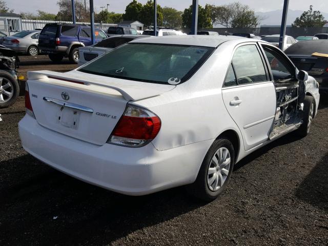 4T1BE32K55U384993 - 2005 TOYOTA CAMRY LE WHITE photo 4