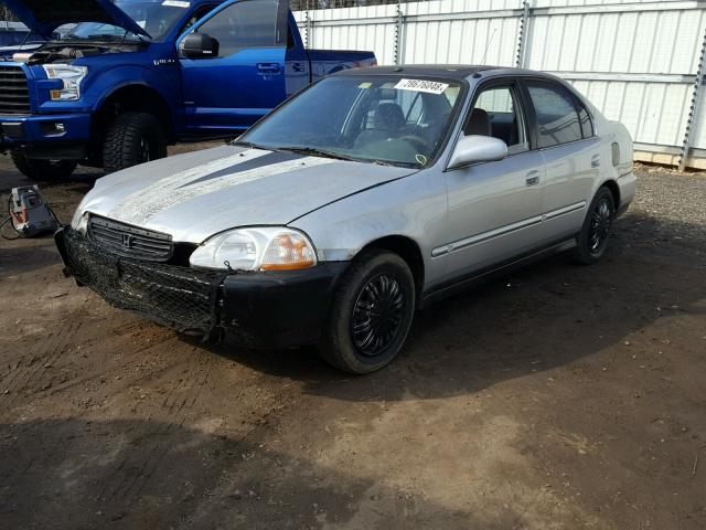 2HGEJ8648WH625456 - 1998 HONDA CIVIC EX ვერცხლისფერი ფოტო 2