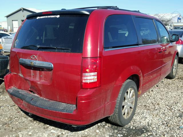 2A8HR54PX8R133811 - 2008 CHRYSLER TOWN & COU RED photo 4