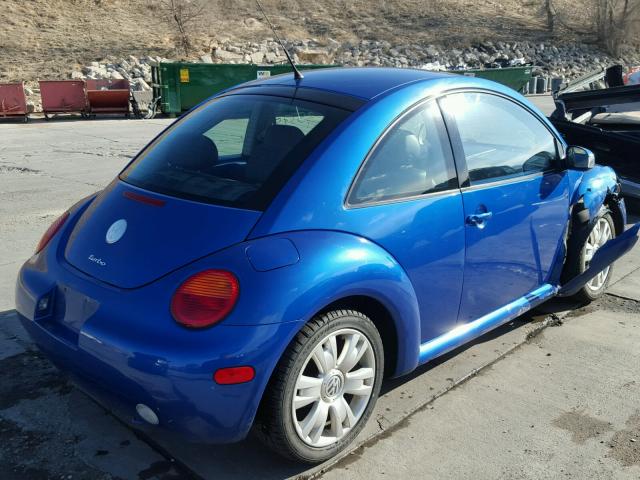 3VWCD21C83M432341 - 2003 VOLKSWAGEN NEW BEETLE 蓝色 照片 4