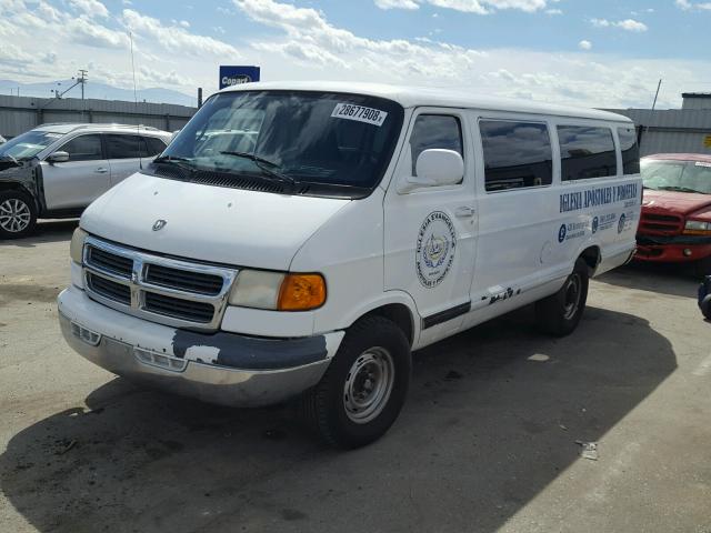 2B5WB35Z81K524969 - 2001 DODGE RAM WAGON WHITE photo 2