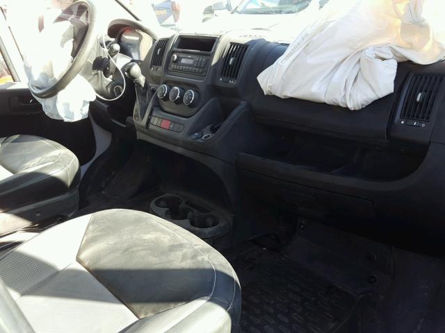 3C6TRVAG9FE502993 - 2015 RAM PROMASTER 白色 照片 9