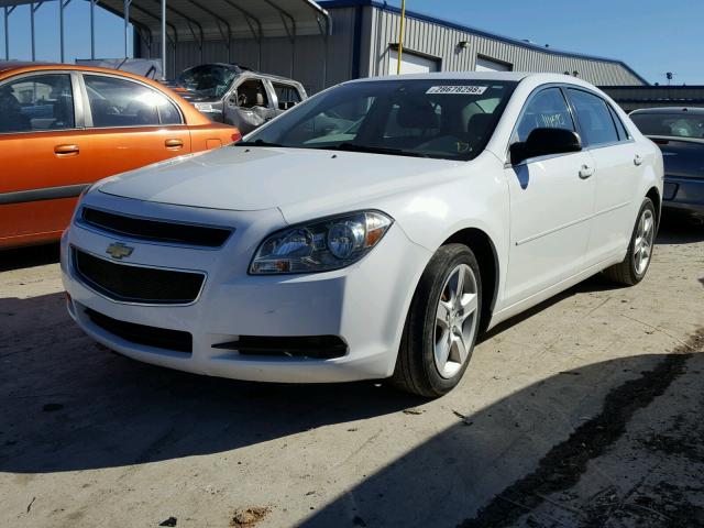 1G1ZB5E01CF208597 - 2012 CHEVROLET MALIBU LS თეთრი ფოტო 2