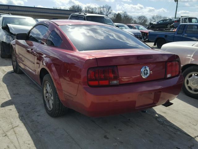 1ZVFT80N755201767 - 2005 FORD MUSTANG RED photo 3