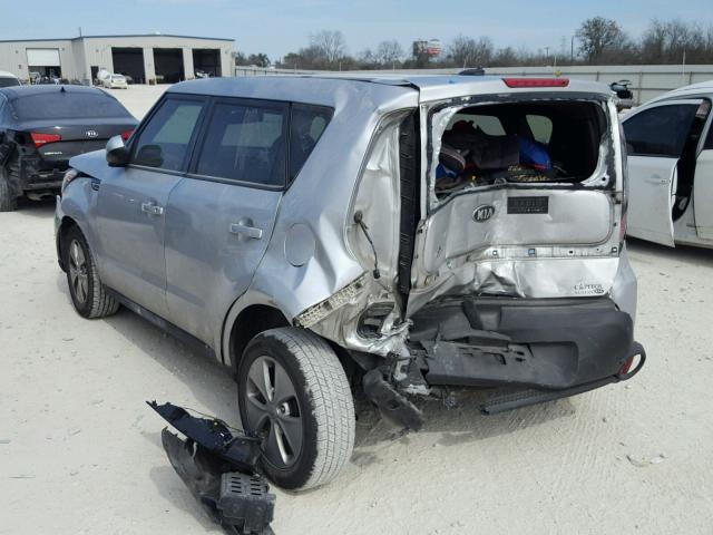 KNDJN2A26F7782645 - 2015 KIA SOUL SILVER photo 3