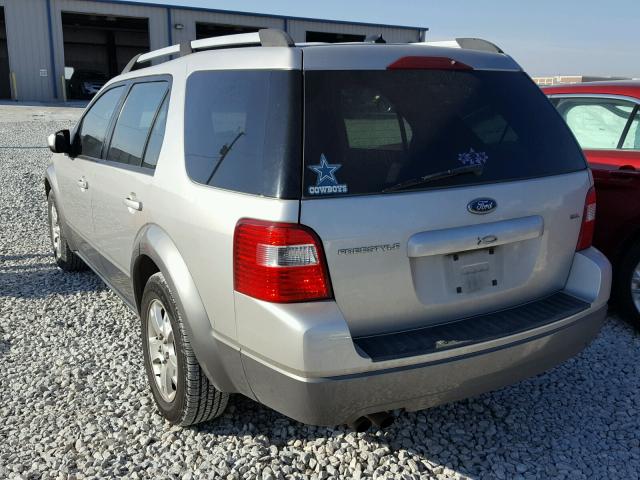 1FMZK02117GA08242 - 2007 FORD FREESTYLE SILVER photo 3