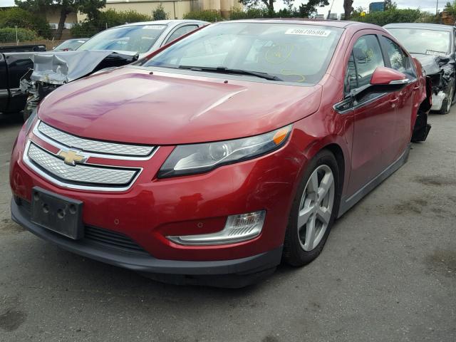 1G1RF6E4XDU136986 - 2013 CHEVROLET VOLT RED photo 2