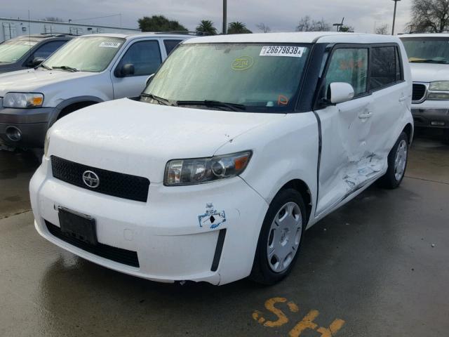 JTLKE50E881006447 - 2008 TOYOTA SCION XB WHITE photo 2