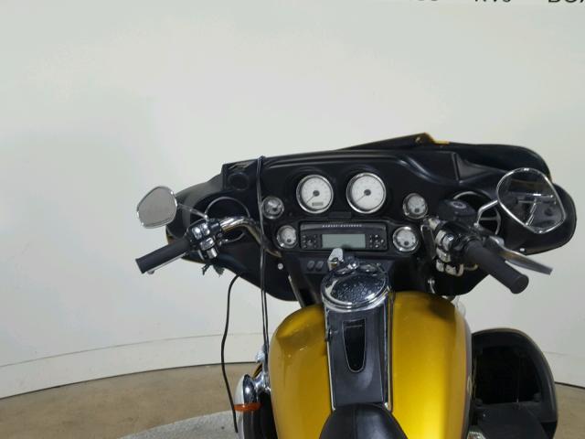 1HD1FC4127Y716111 - 2007 HARLEY-DAVIDSON FLHTCUI Екі түсті фото 13