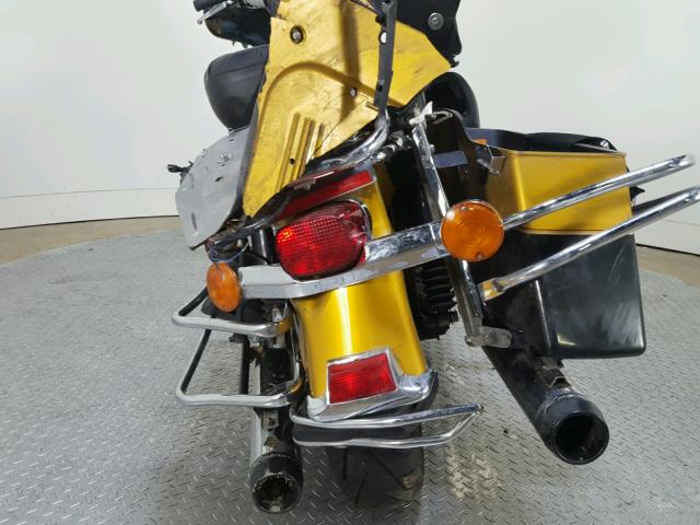 1HD1FC4127Y716111 - 2007 HARLEY-DAVIDSON FLHTCUI Екі түсті фото 17