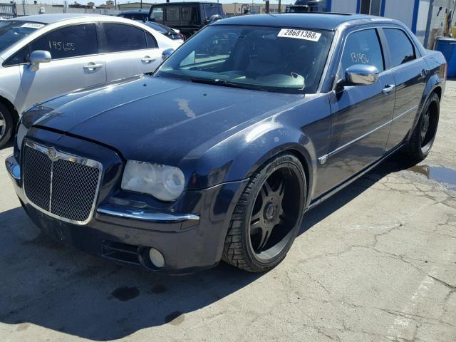 2C3AA63H65H113755 - 2005 CHRYSLER 300C BLUE photo 2