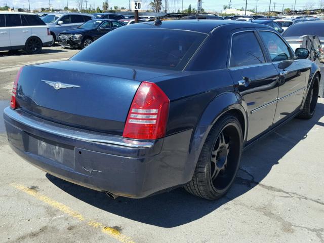 2C3AA63H65H113755 - 2005 CHRYSLER 300C BLUE photo 4