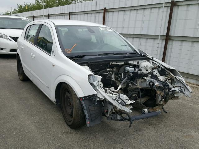 W08AT671285127434 - 2008 SATURN ASTRA XR WHITE photo 1