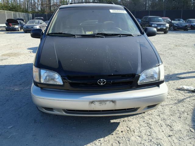 4T3ZF13C8XU138215 - 1999 TOYOTA SIENNA LE BLACK photo 9