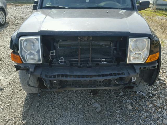 1J8HG48N96C245286 - 2006 JEEP COMMANDER შავი ფოტო 9